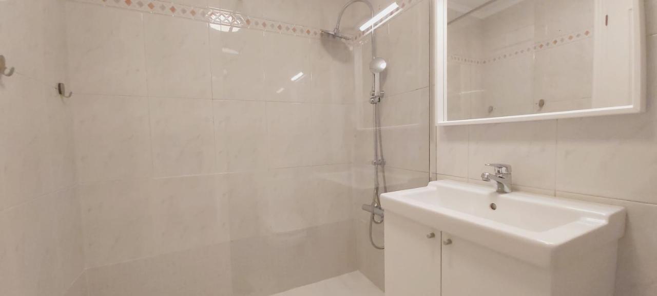 Valdenoja-Sardinero Apartment Suite Beach 桑坦德 外观 照片